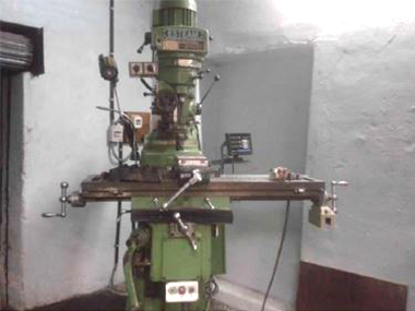 Milling Machine-Esteam